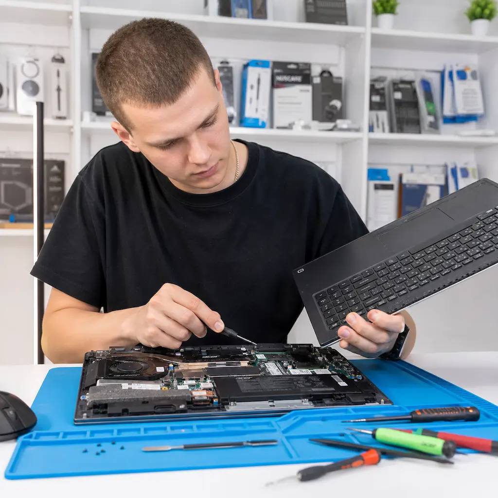 заменить клавиатуру на ноутбуке Acer в Балахне